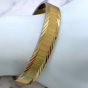 Vintage Gold Tone Monet Bangle Bracelet Textured Design MCM Classic